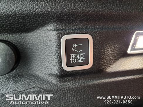 New 2025 Jeep Grand Cherokee L Limited w/ Black Appearance Package image 35