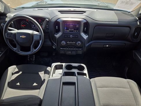 Used 2025 Chevrolet Silverado 2500 Custom w/ Custom Convenience Package image 18