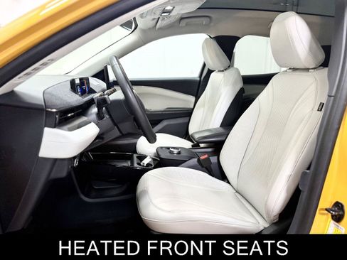 Used 2022 Ford Mustang Mach-E Premium RWD image 14