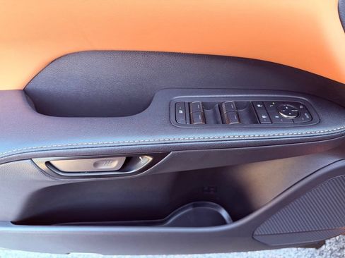 Used 2025 Lexus RX 350 Premium w/ Accessory Package (Z1) FWD image 19