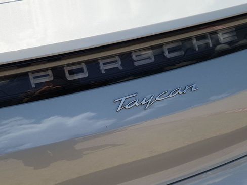 Used 2025 Porsche Taycan AWD/4WD image 32