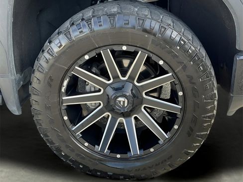 Used 2019 GMC Sierra 1500 Denali w/ Denali Ultimate Package image 24