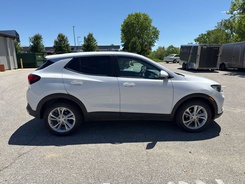 Used 2022 Buick Encore GX Preferred FWD image 6