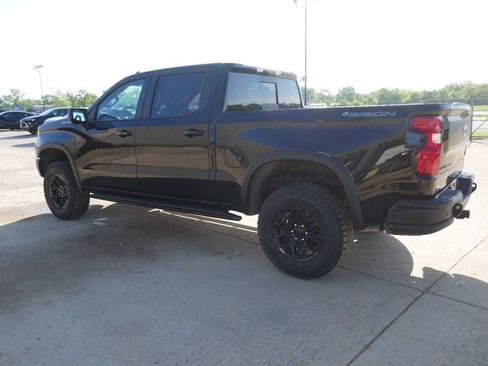 New 2026 Chevrolet Silverado 1500 ZR2 w/ ZR2 Bison Edition AWD/4WD image 9