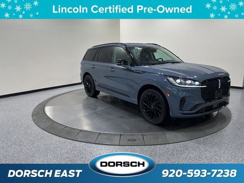 Certified 2025 Lincoln Aviator Reserve w/ Equipment Group 201A image 4