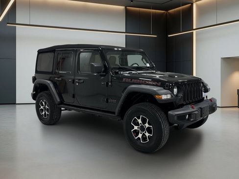 Used 2021 Jeep Wrangler Unlimited Rubicon w/ Safety Group AWD/4WD image 8