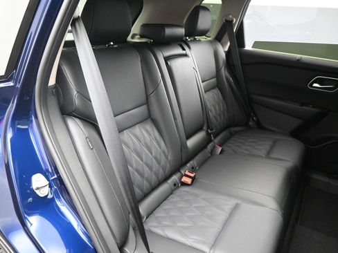 New 2026 Nissan Rogue Platinum w/ Platinum Premium Package AWD/4WD image 13