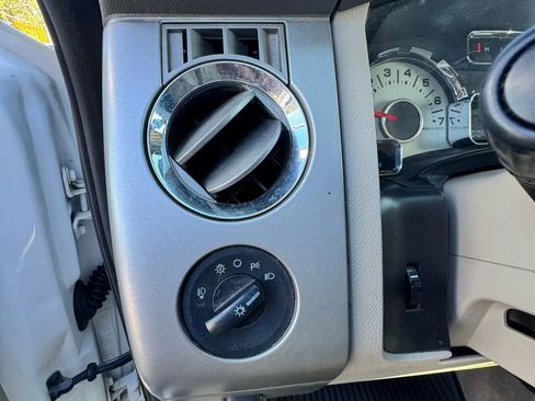 Used 2014 Ford Expedition Limited w/ Equipment Group 301A image 12