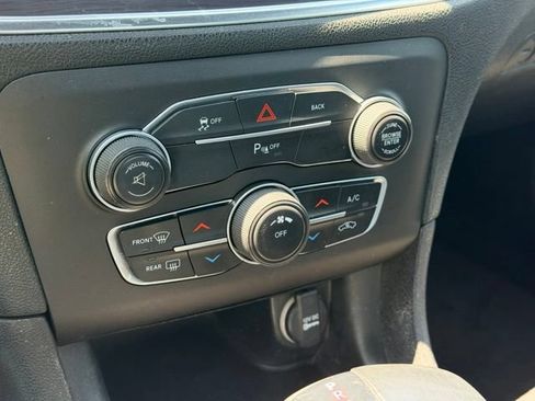 Used 2015 Dodge Charger SE w/ Popular Equipment Group AWD/4WD image 14