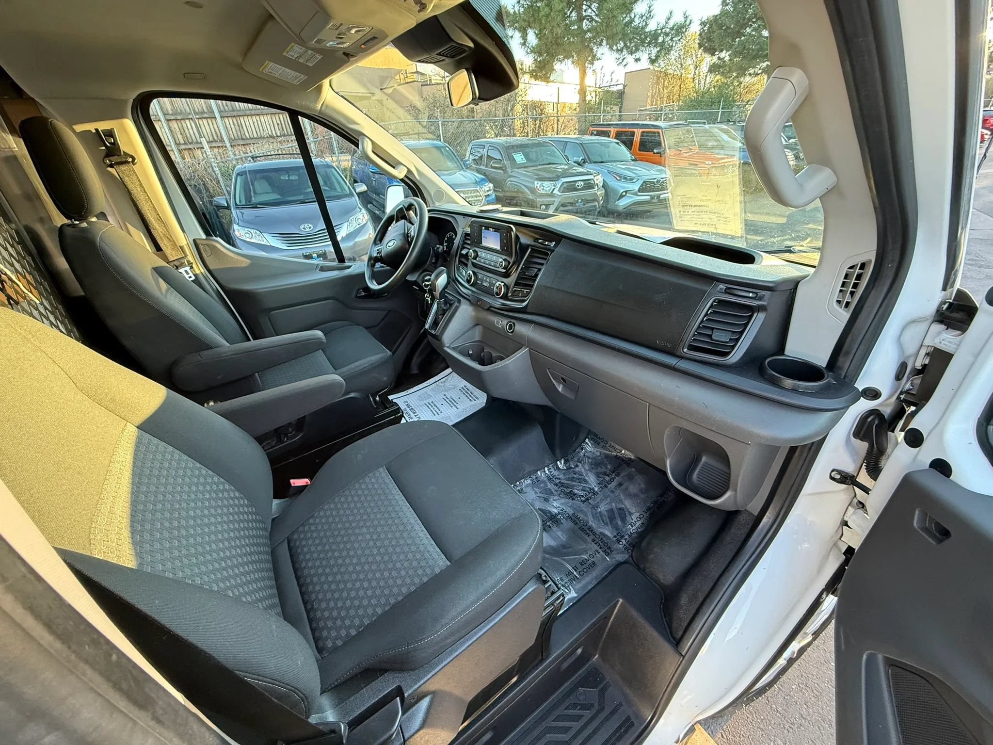 Used 2021 Ford Transit 250 Low Roof w/ Exterior Upgrade Package RWD image 24