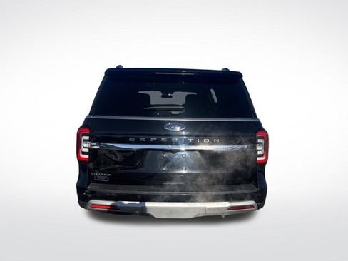 Used 2024 Ford Expedition Limited image 4