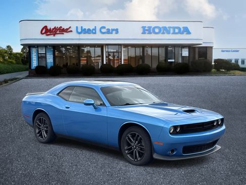 Used 2019 Dodge Challenger GT w/ Plus Package image 7