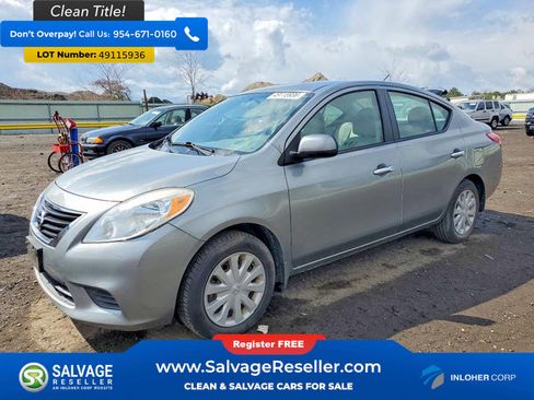 Used 2012 Nissan Versa SV FWD image 1