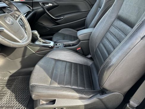 Used 2016 Buick Cascada Premium image 11