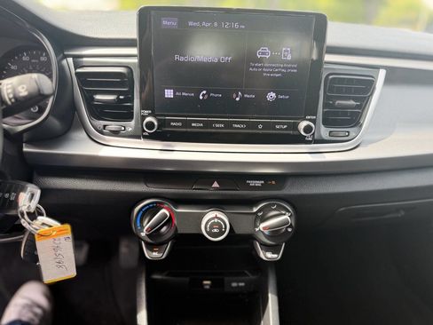 Used 2022 Kia Rio S image 14