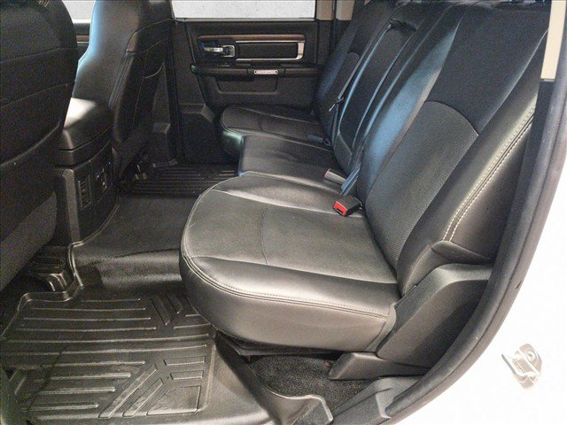 Used 2016 RAM 1500 Laramie RWD image 23