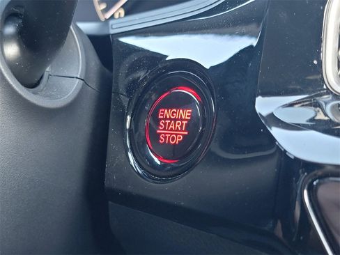 Used 2025 Honda Civic Sport image 32