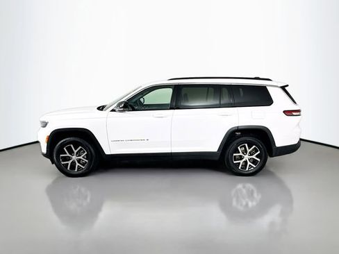Used 2024 Jeep Grand Cherokee L Limited w/ Luxury Tech Group II image 11
