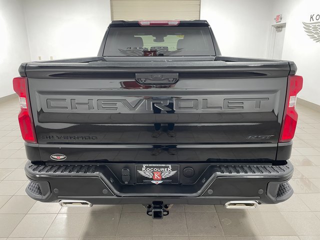 Used 2023 Chevrolet Silverado 1500 RST AWD/4WD image 5