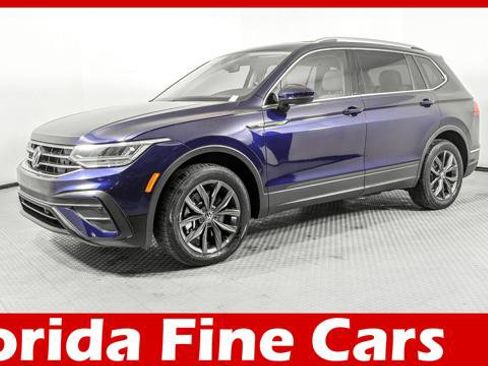 Used 2023 Volkswagen Tiguan SE image 1