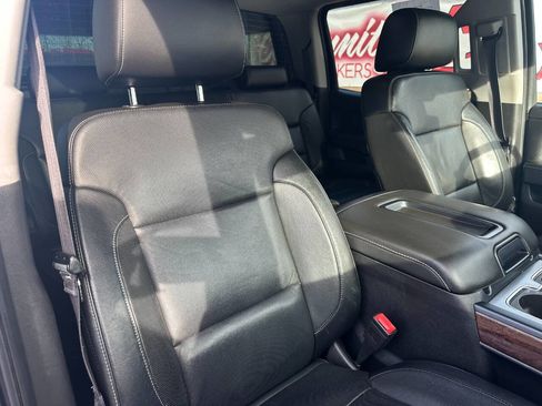 Used 2014 GMC Sierra 1500 SLT w/ SLT Crew Cab Value Package image 18