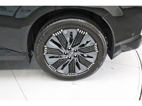 Used 2025 Nissan Murano Platinum w/ Cargo Package AWD/4WD image 6