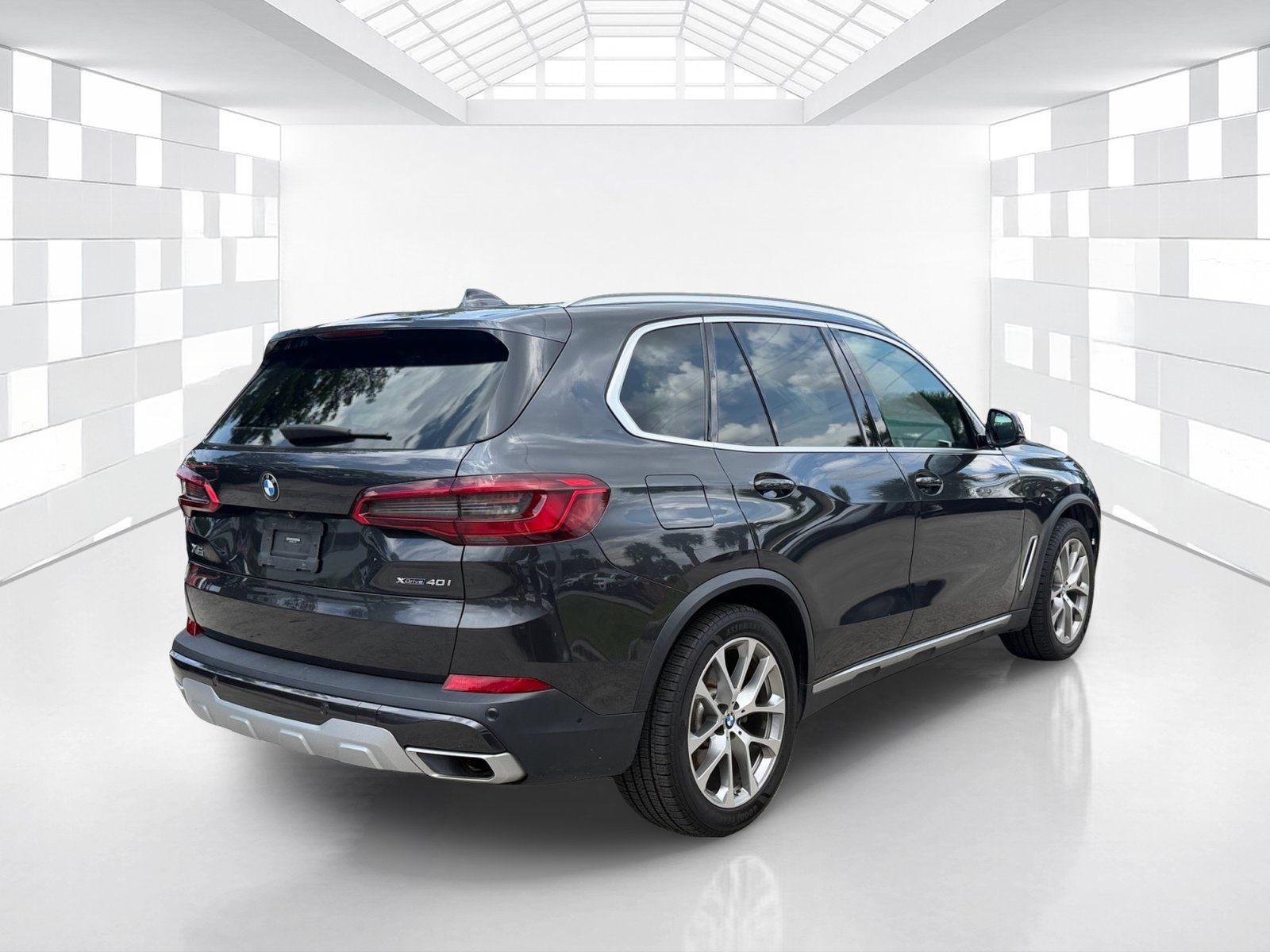 Used 2020 BMW X5 xDrive40i w/ Premium Package AWD/4WD image 7