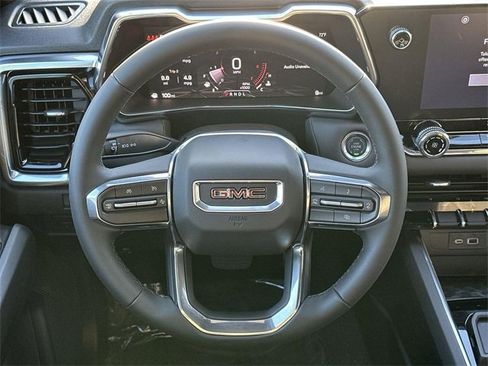 New 2026 GMC Canyon Elevation w/ LPO, Black Badging Package image 8