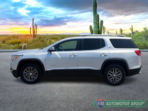 Used 2017 GMC Acadia SLT FWD image 8