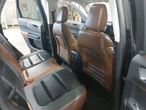Used 2023 Ford Bronco Sport Outer Banks AWD/4WD image 11
