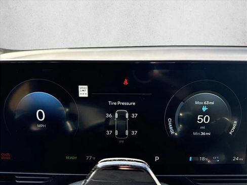 New 2025 Hyundai Ioniq 5 SE image 11