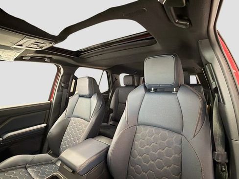 New 2026 Toyota 4Runner 4WD image 18