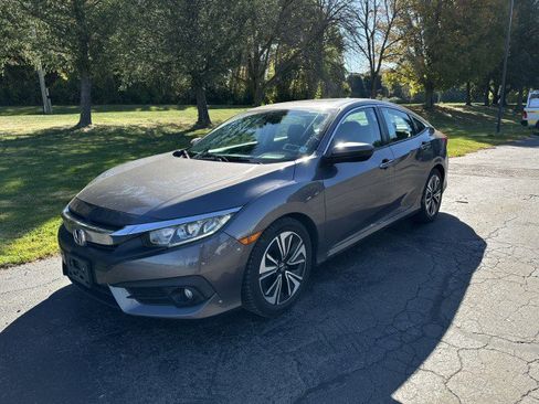 Used 2016 Honda Civic EX-T image 1