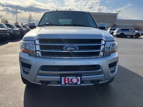 Used 2015 Ford Expedition Limited w/ Equipment Group 301A image 2