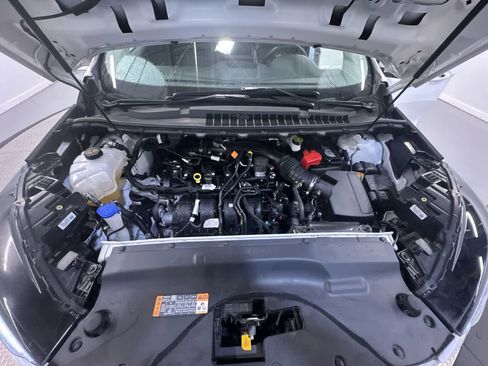 Used 2024 Ford Edge SEL image 11
