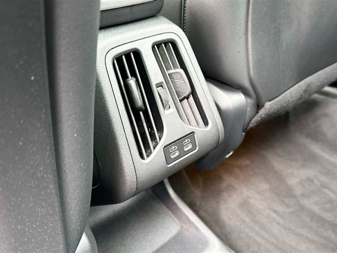 Certified 2026 BMW X1 xDrive28i AWD/4WD image 18