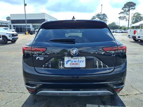 Used 2023 Buick Envision Essence w/ Sport Touring Package FWD image 4