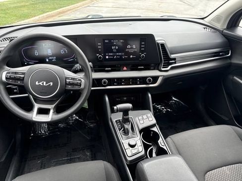 Used 2024 Kia Sportage LX AWD/4WD image 21