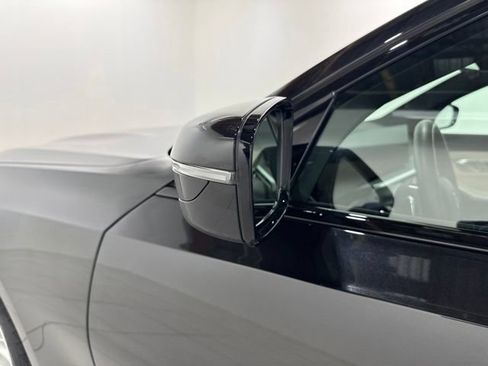 Used 2023 BMW 330i xDrive Sedan w/ Premium Package AWD/4WD image 9