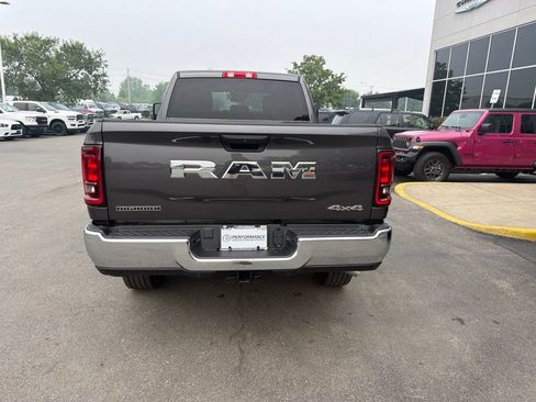 Used 2026 RAM 2500 Big Horn AWD/4WD image 4