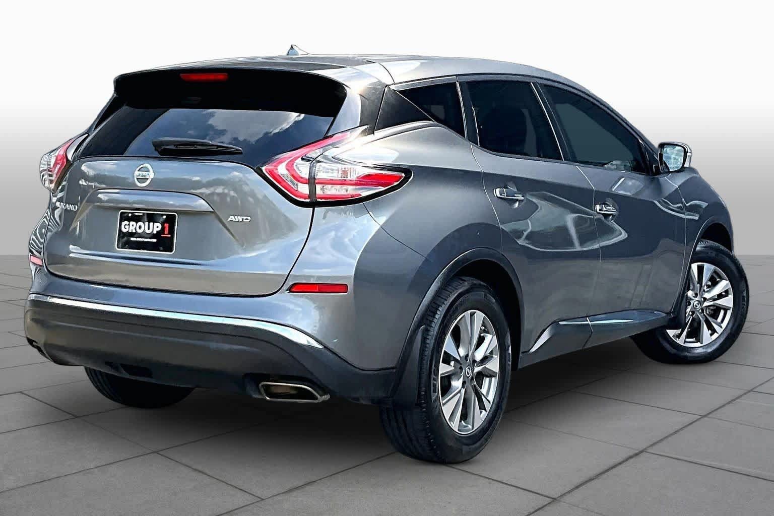 Used 2016 Nissan Murano S w/ Navigation Package AWD/4WD image 12