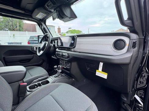 New 2026 Jeep Wrangler Unlimited Sport AWD/4WD image 16