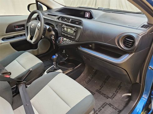 Used 2013 Toyota Prius C Two image 11