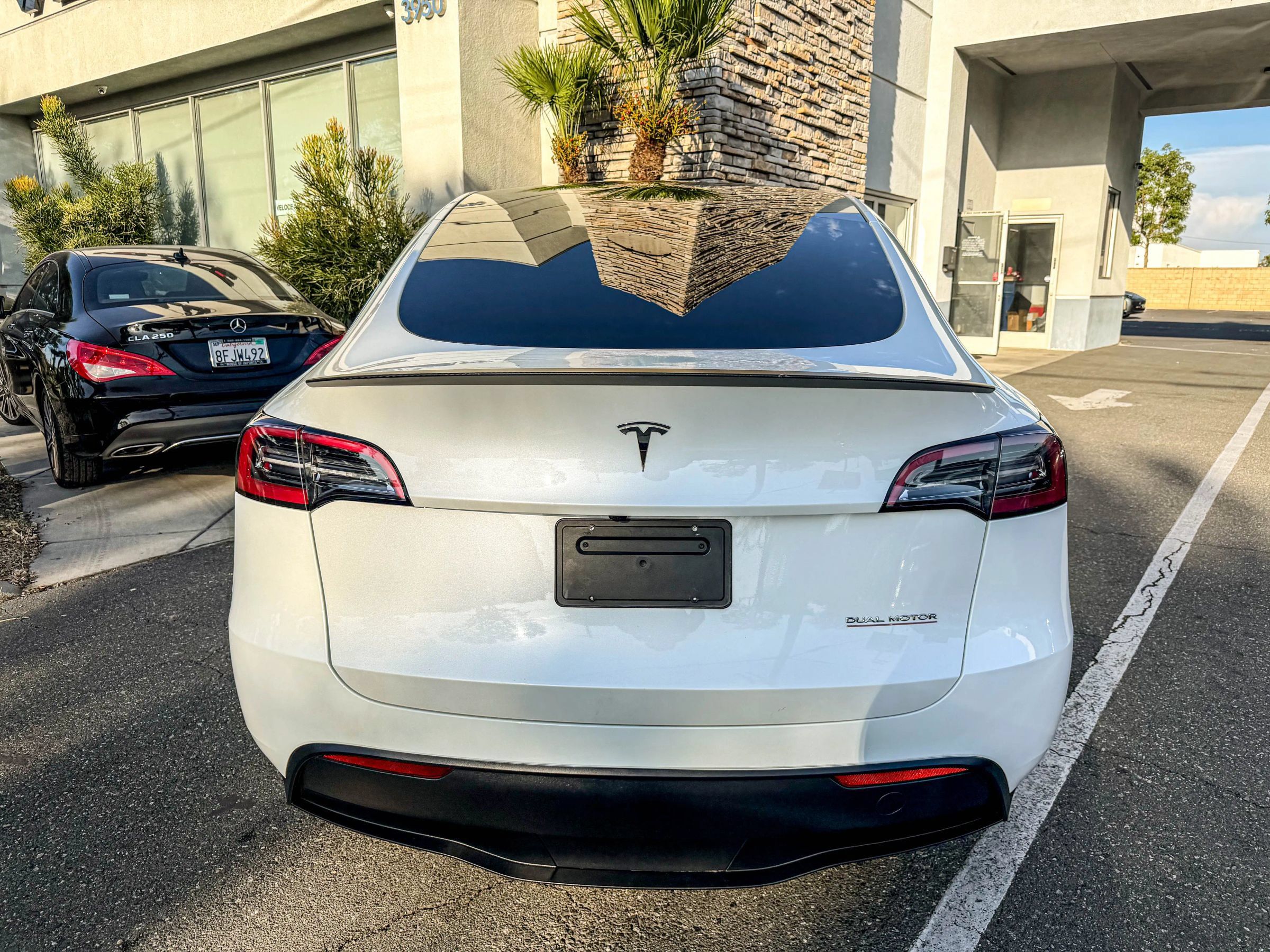 Used 2023 Tesla Model Y Performance AWD/4WD image 11