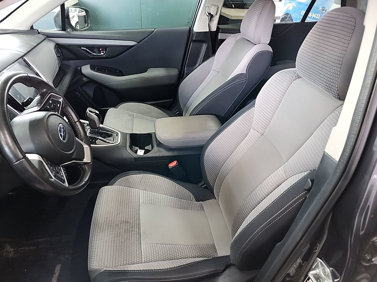 Used 2023 Subaru Outback Premium AWD/4WD image 8
