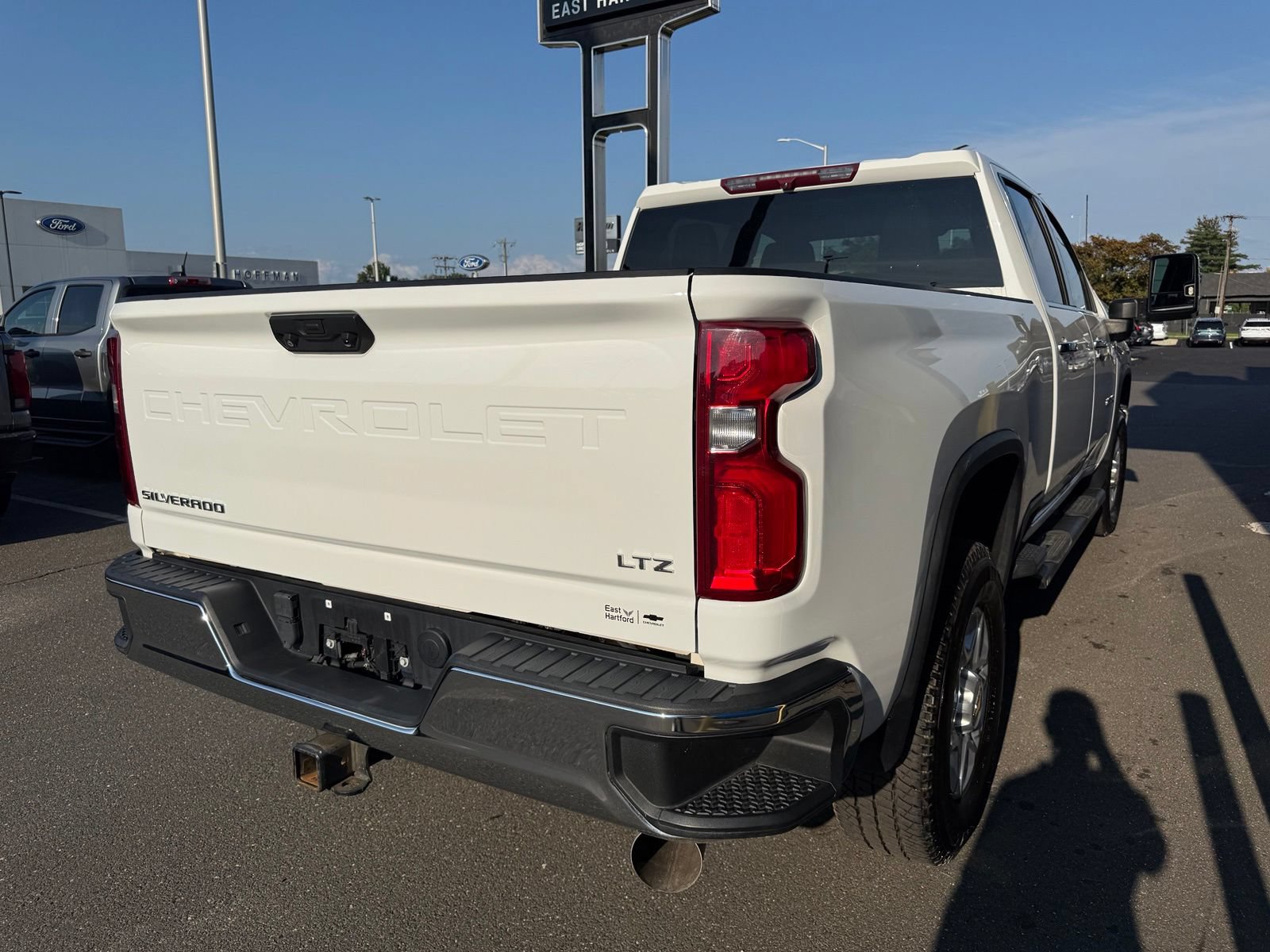 Used 2023 Chevrolet Silverado 2500 LTZ w/ Gooseneck/5TH Wheel Package AWD/4WD image 8