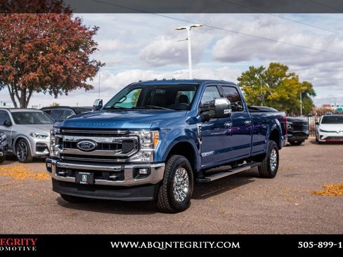 Used 2020 Ford F250 XLT w/ XLT Premium Package image 3