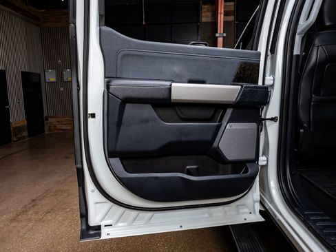 Used 2023 Ford F450 Lariat w/ Lariat Ultimate Package image 38