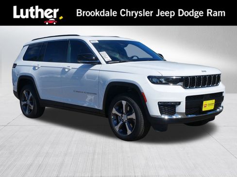New 2025 Jeep Grand Cherokee L Limited w/ Trailer Tow Package image 1