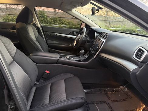 Used 2017 Nissan Maxima 3.5 S image 15